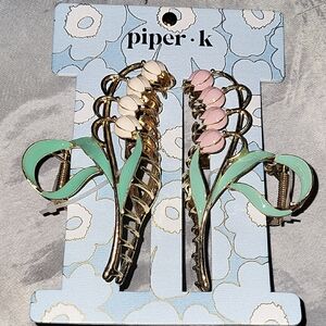 Pipet K Lilies of the Valley Hair Clips